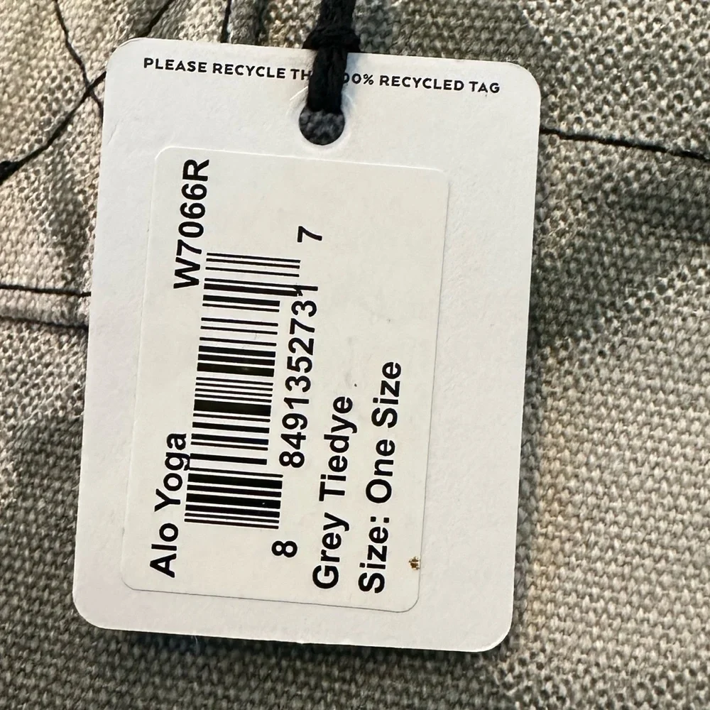 ALO | Yoga Large Tote Bag| NWT - Picture 6 of 7